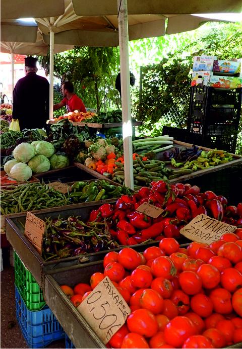 Zacharo market